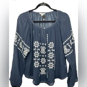STAR MELA Cotton Embroidered Blue and White Women's Peasant/Flowy Top